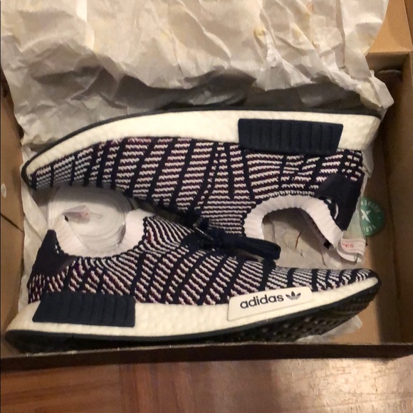 Adidas NMD R1 STLT - Picture 1 of 5